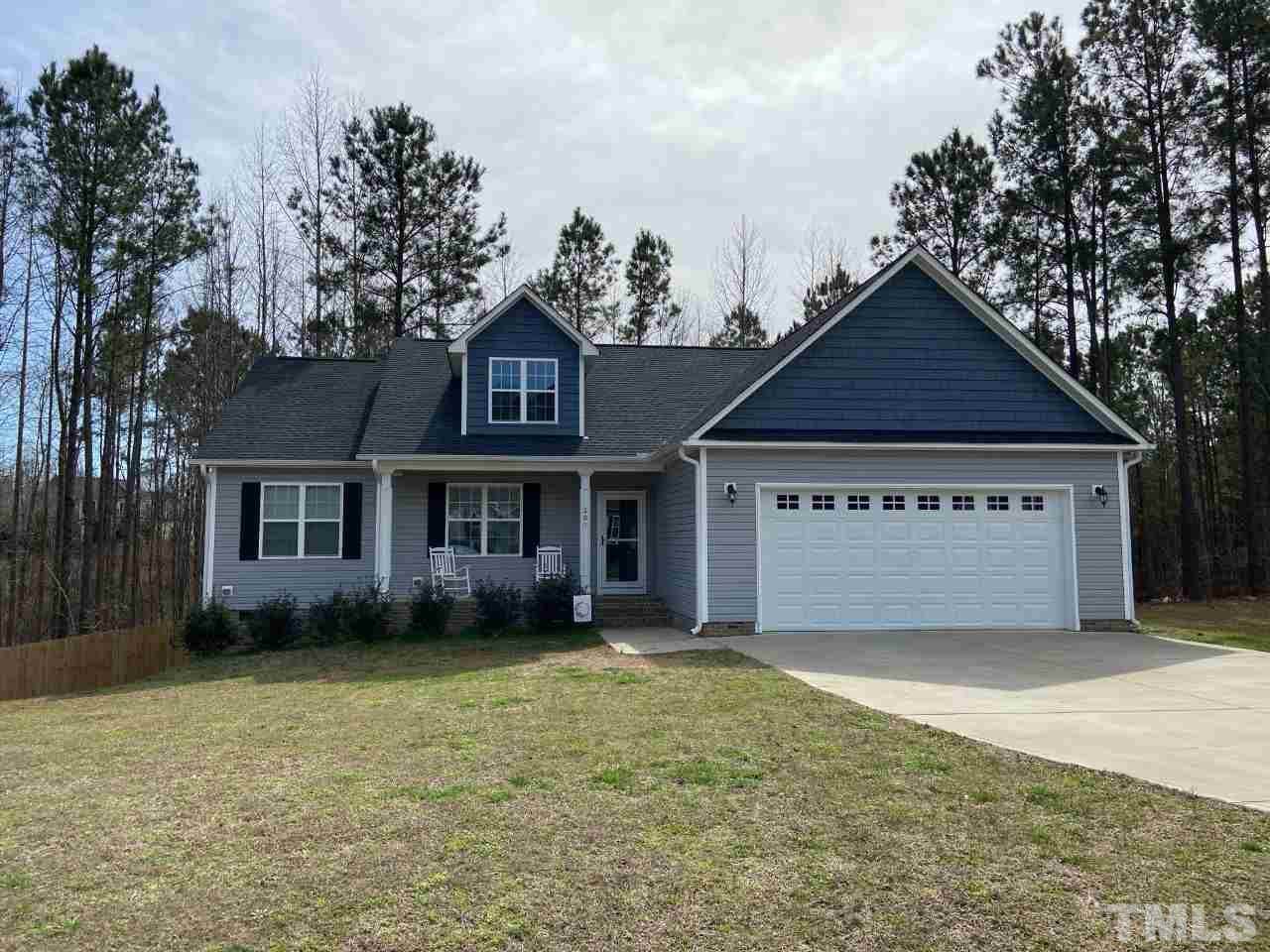 201 Silver Creek Drive - Photo 1