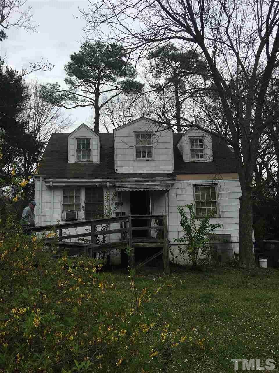 731 New Road - Photo 1