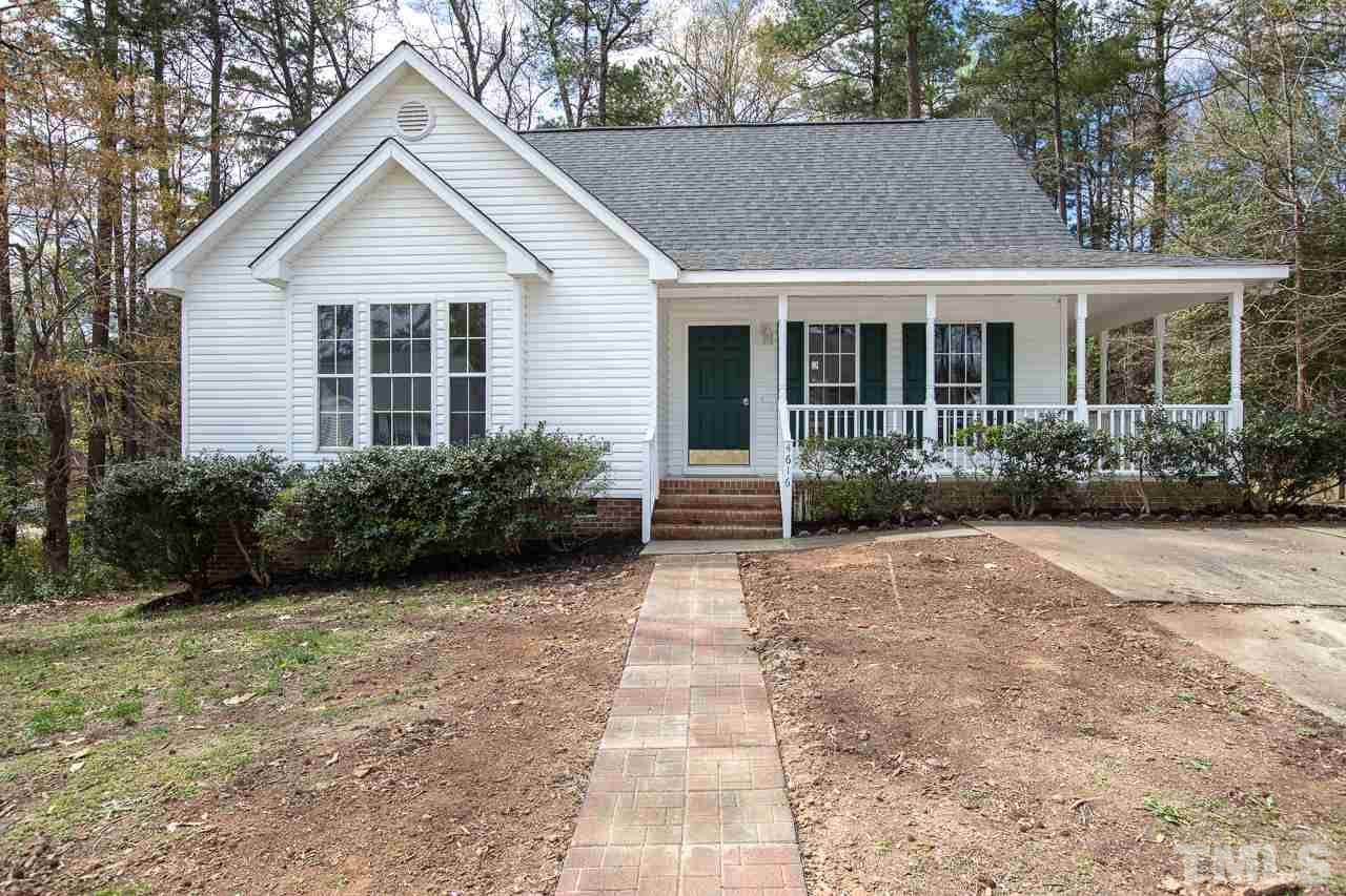 4616 Sinclair Drive - Photo 1