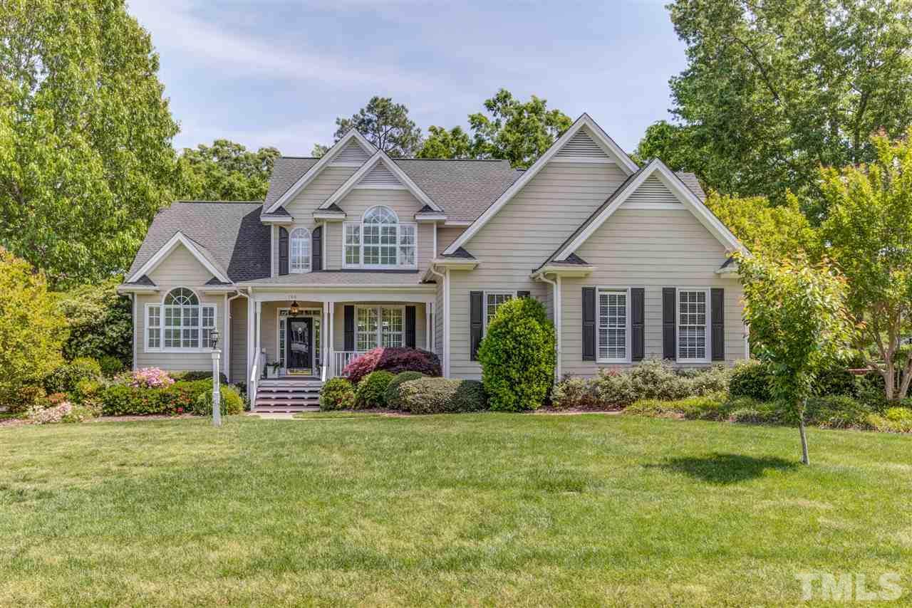 704 Parkridge Drive - Photo 1
