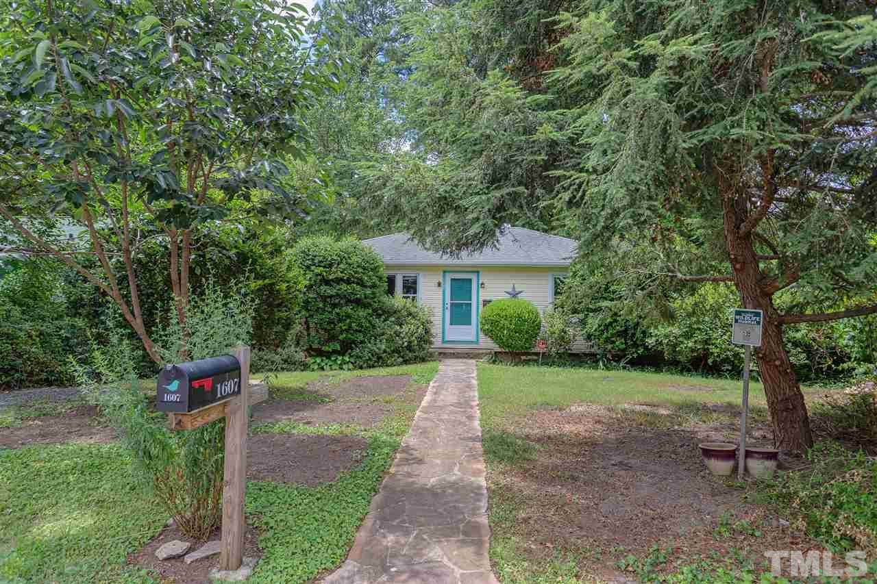 1607 Bivins Street - Photo 1