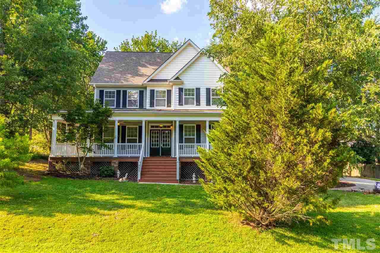 726 Ruth Circle - Photo 1
