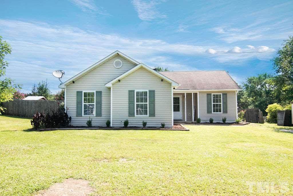 201 Topeka Lane - Photo 1