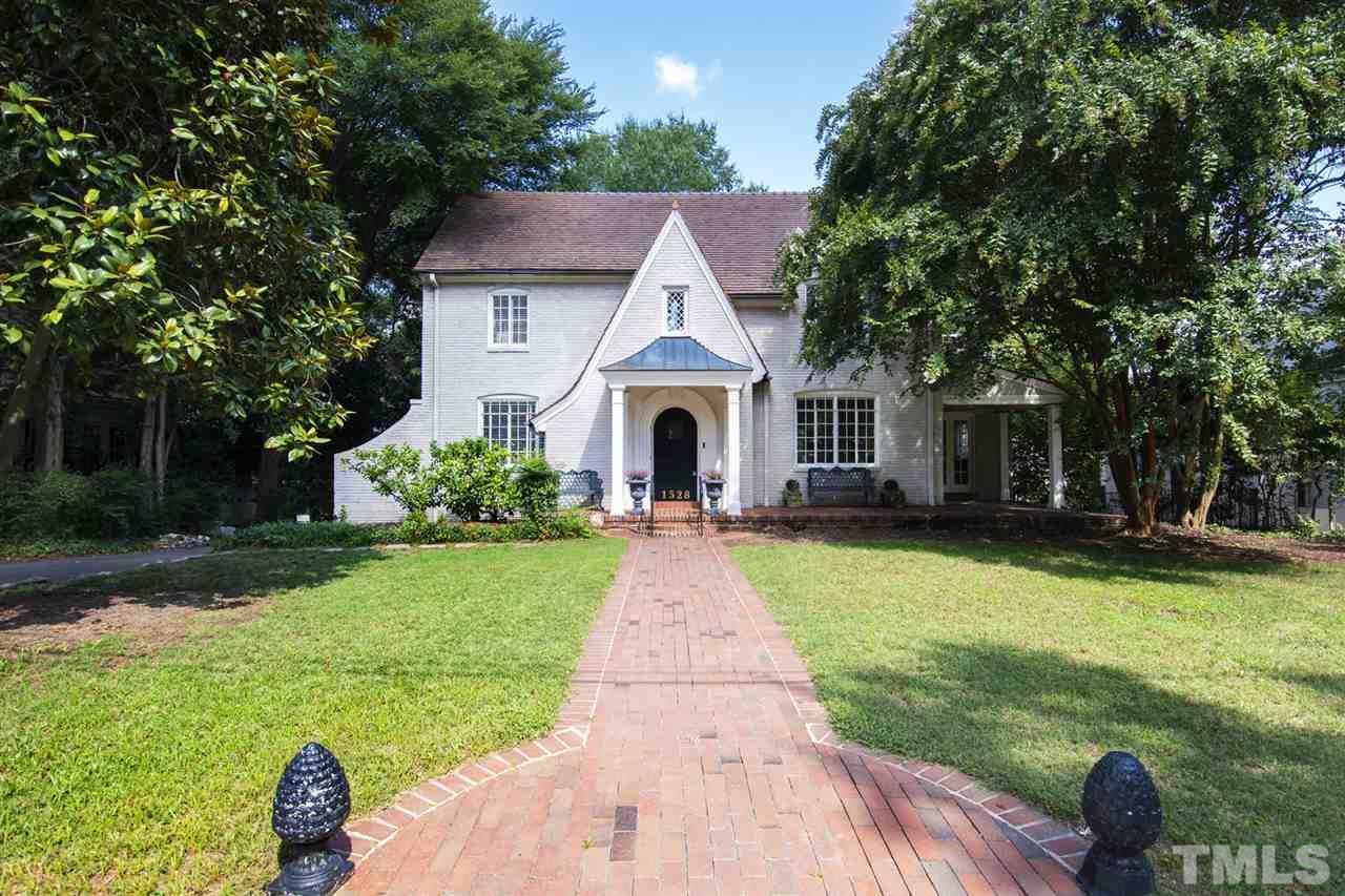 1528 Carr Street - Photo 1