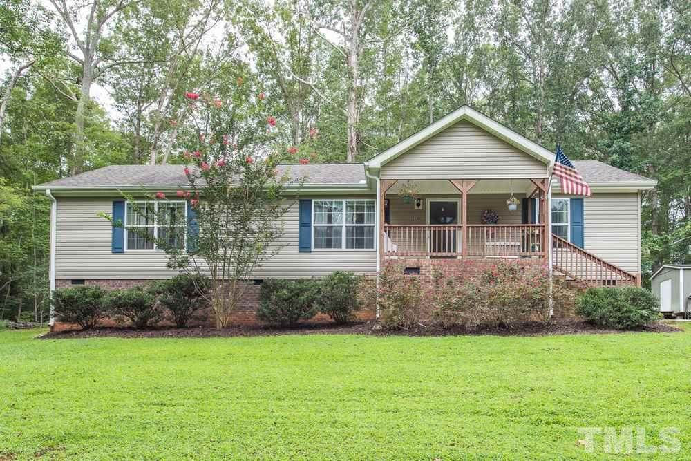 118 Iriquois Drive - Photo 1