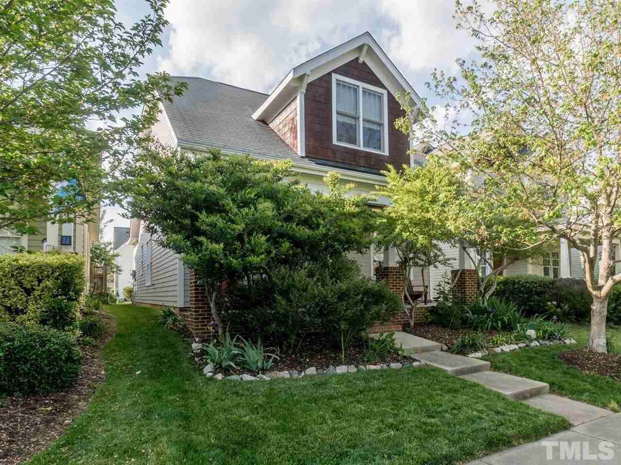 5614 Cary Glen Boulevard - Photo 1