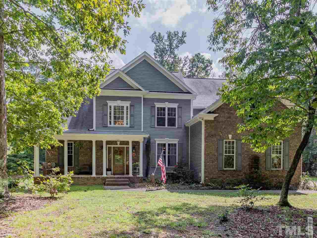 204 Bartlett Drive - Photo 1