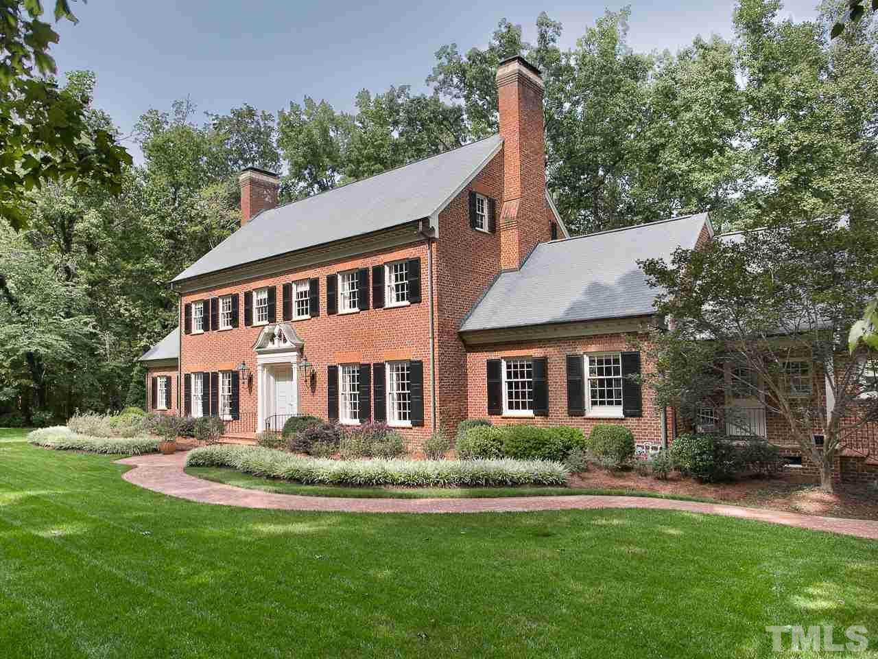 1528 Pinecrest Road - Photo 1