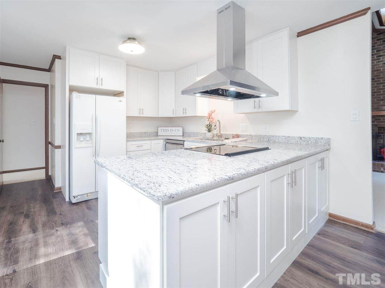 103 Cameron Court - Photo 1