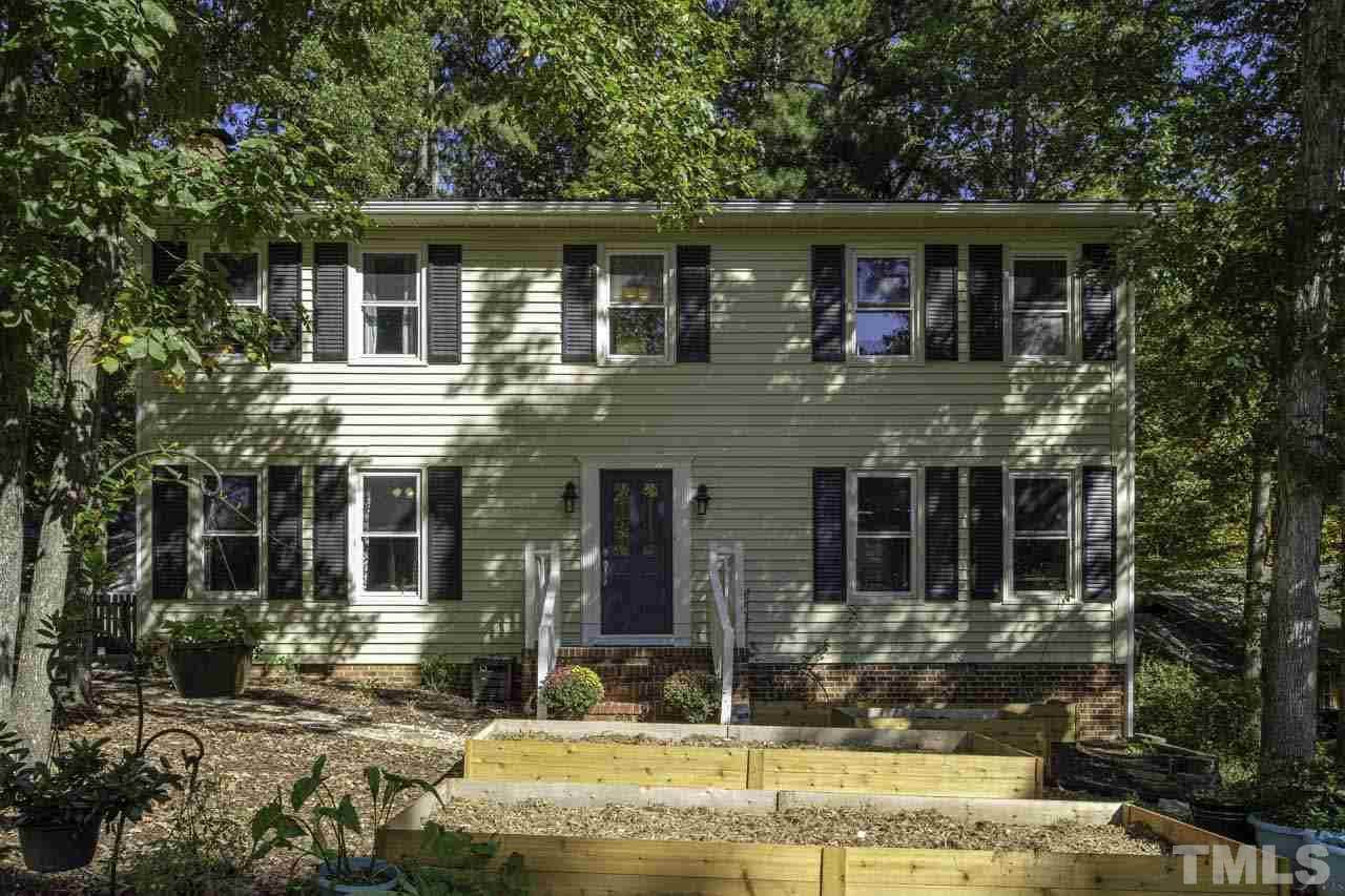 102 Brodick Court - Photo 1