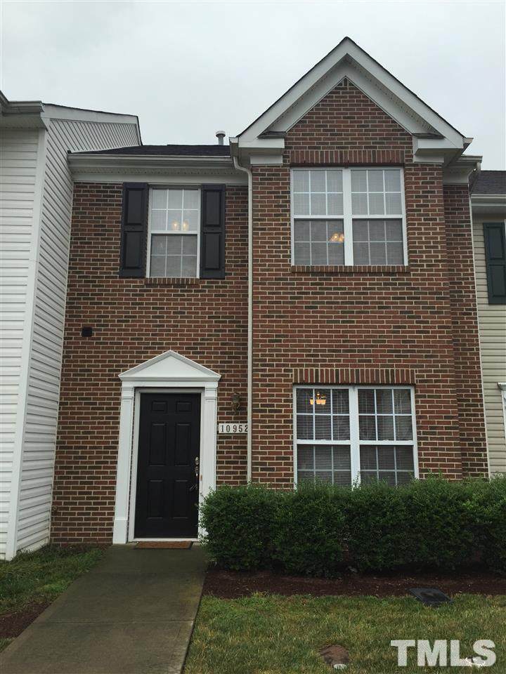 10952 Pendragon Place - Photo 1