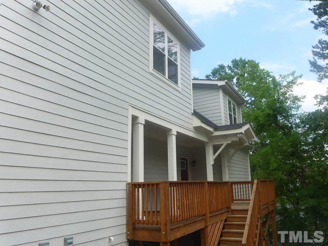 724 Columbia Street - Photo 1