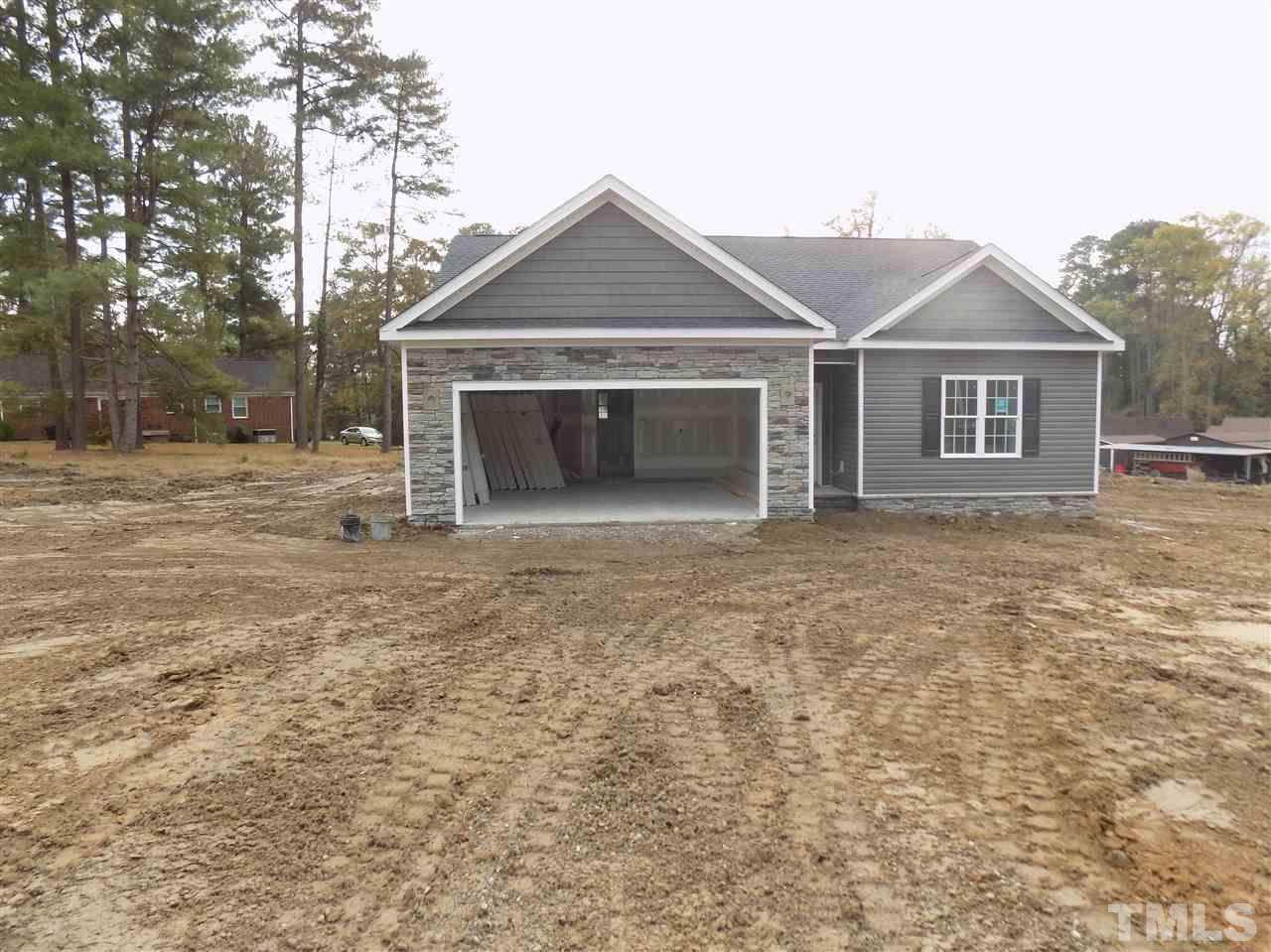 105 Briarwood Court - Photo 1
