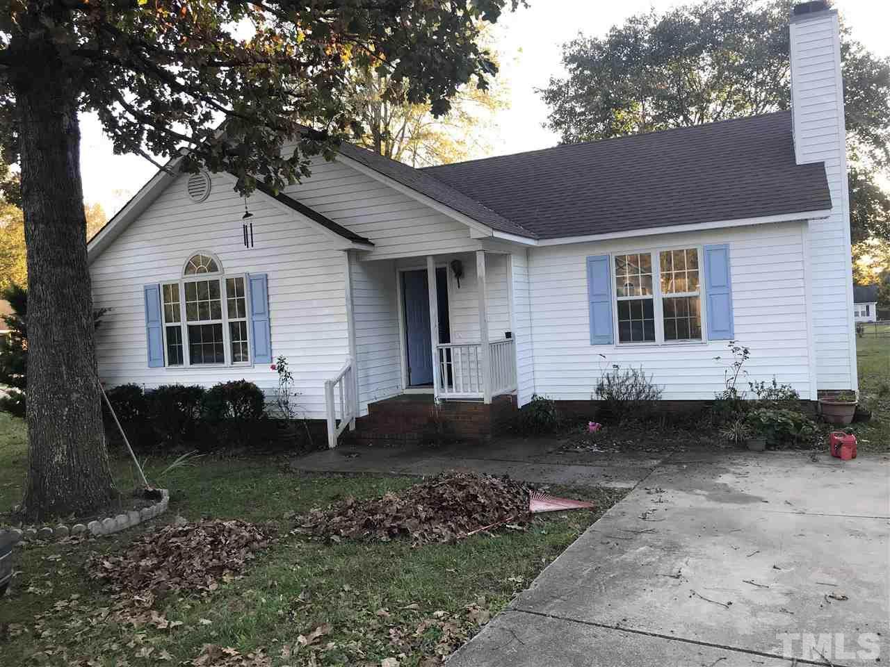 1428 Smokey Mountain Drive - Photo 1