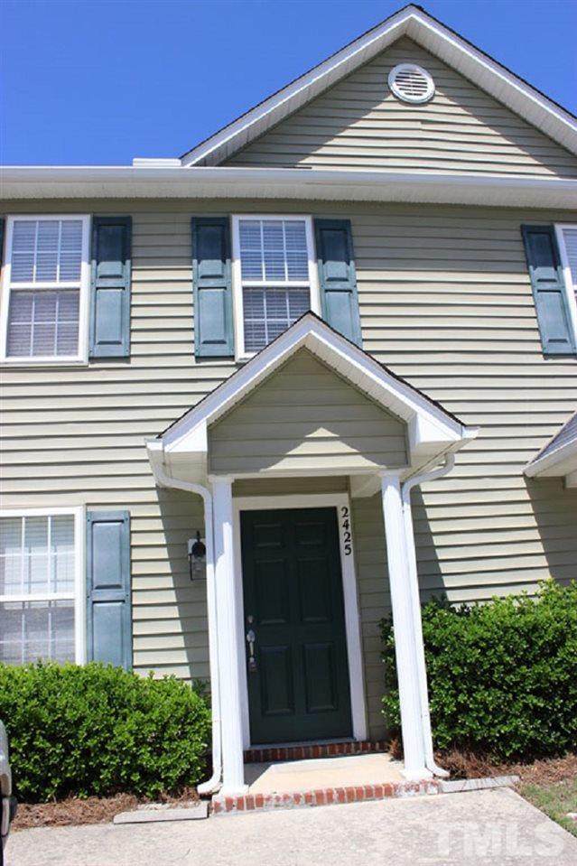 2425 Pumpkin Ridge Way - Photo 1