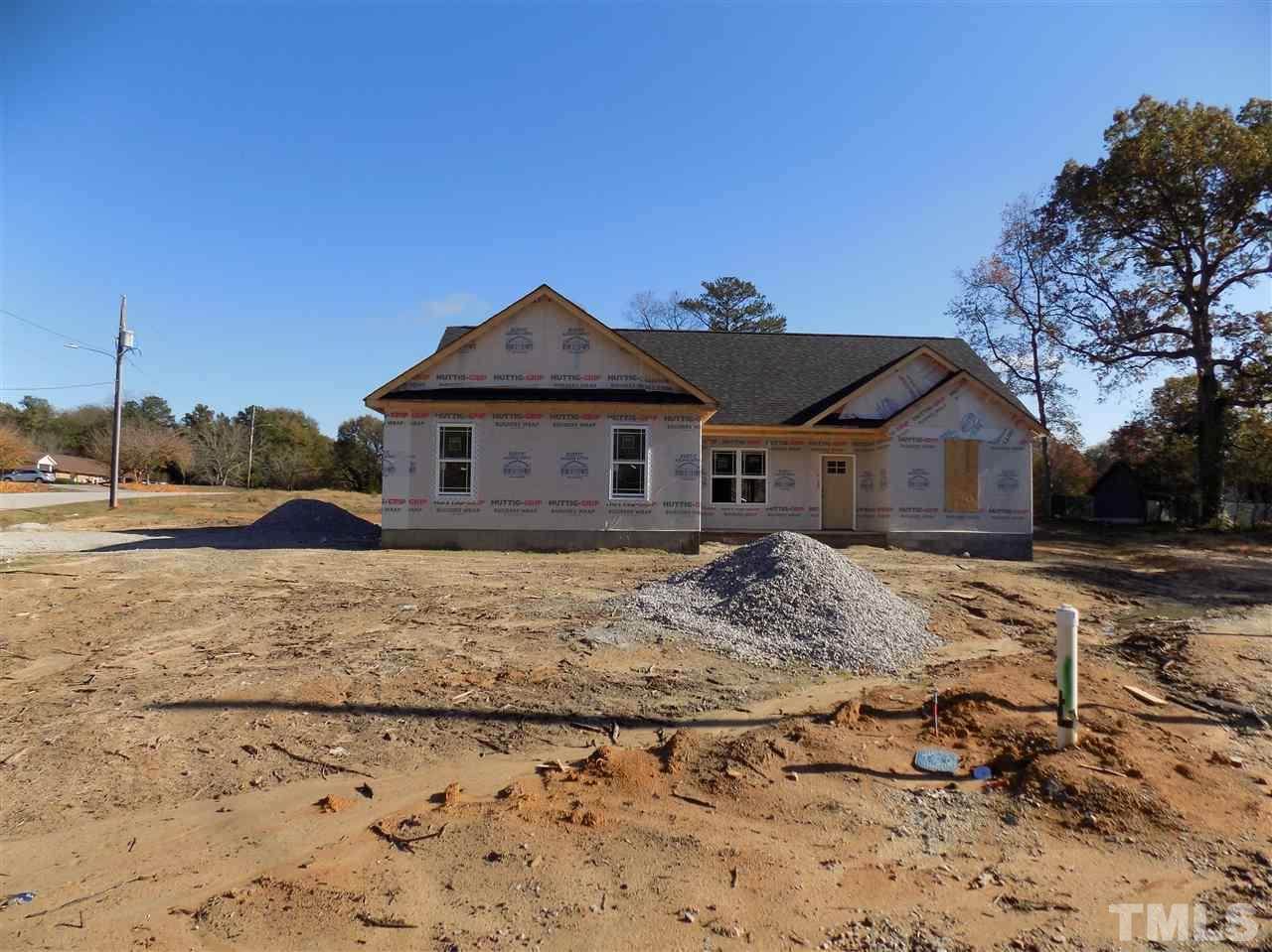 101 Briarwood Court - Photo 1