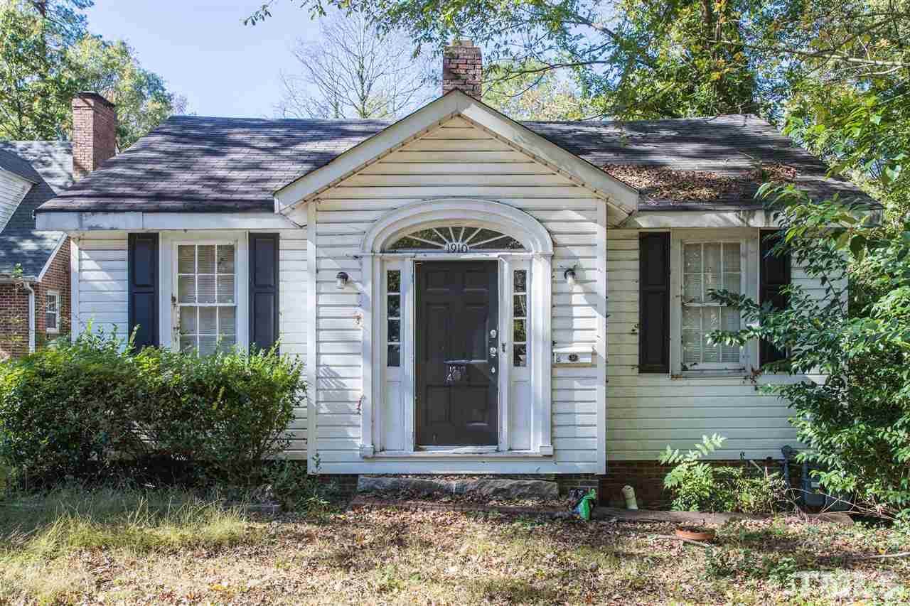 1910 University Drive - Photo 1
