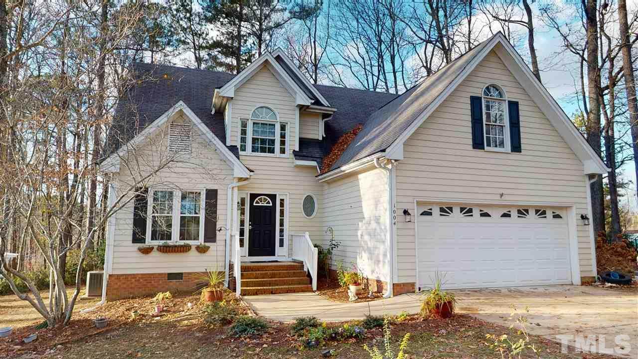 1004 Sunset Drive - Photo 1