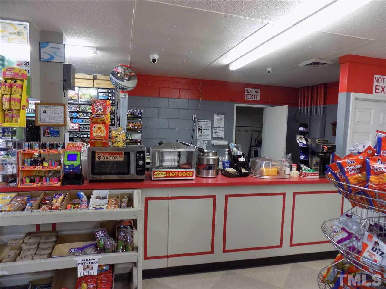 5568 Us 401 Highway - Photo 1