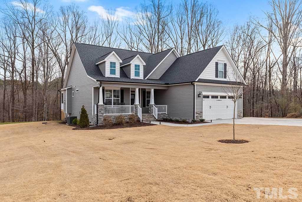 110 Oxer Drive - Photo 1