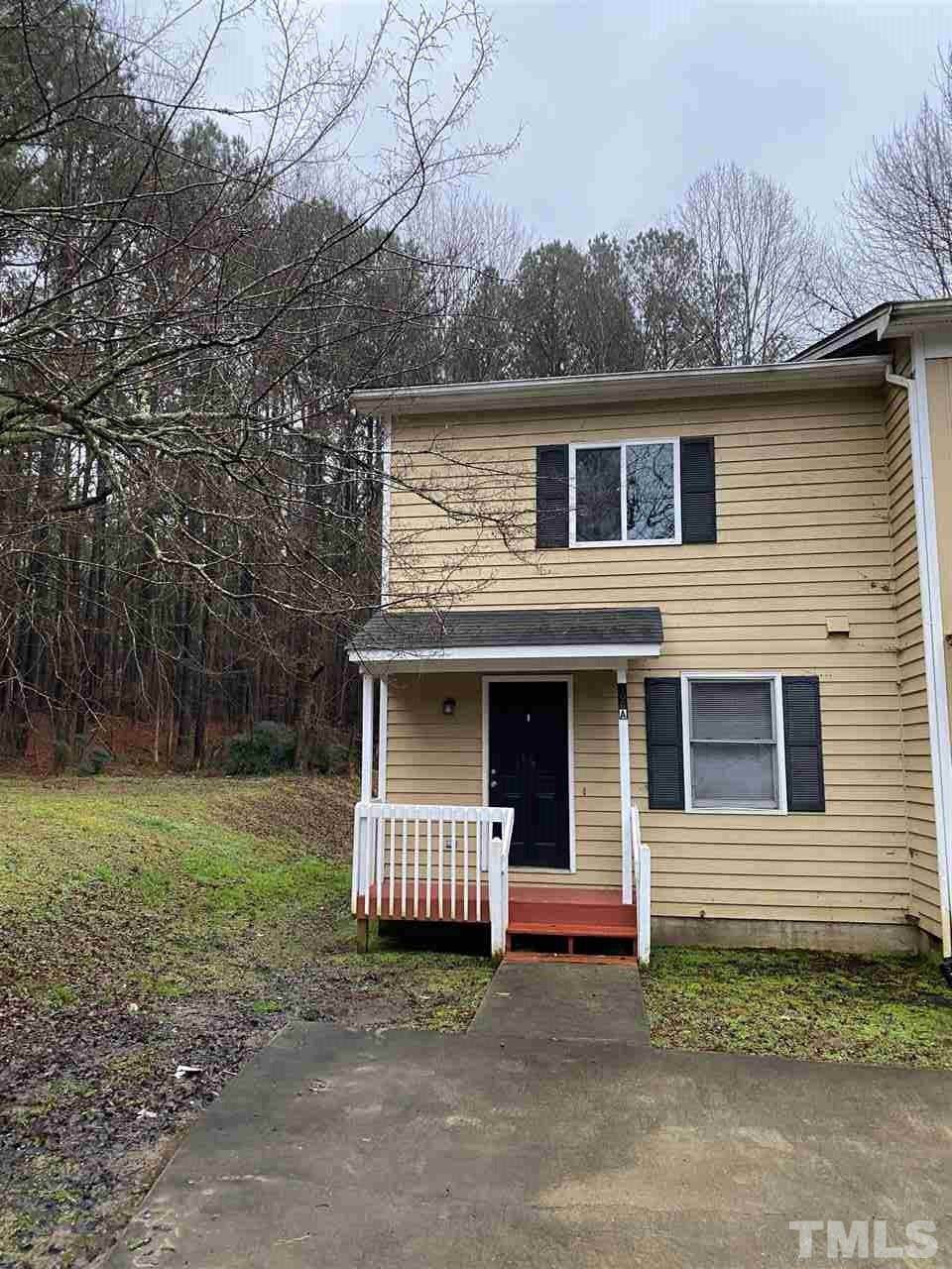 106 Stowe Place - Photo 1