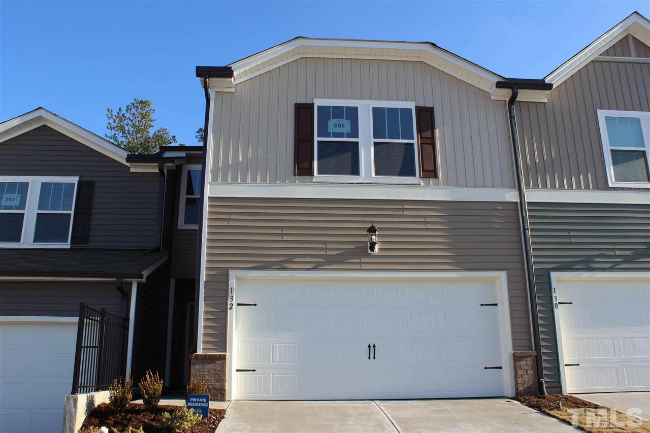 132 Ashlar Court - Photo 1