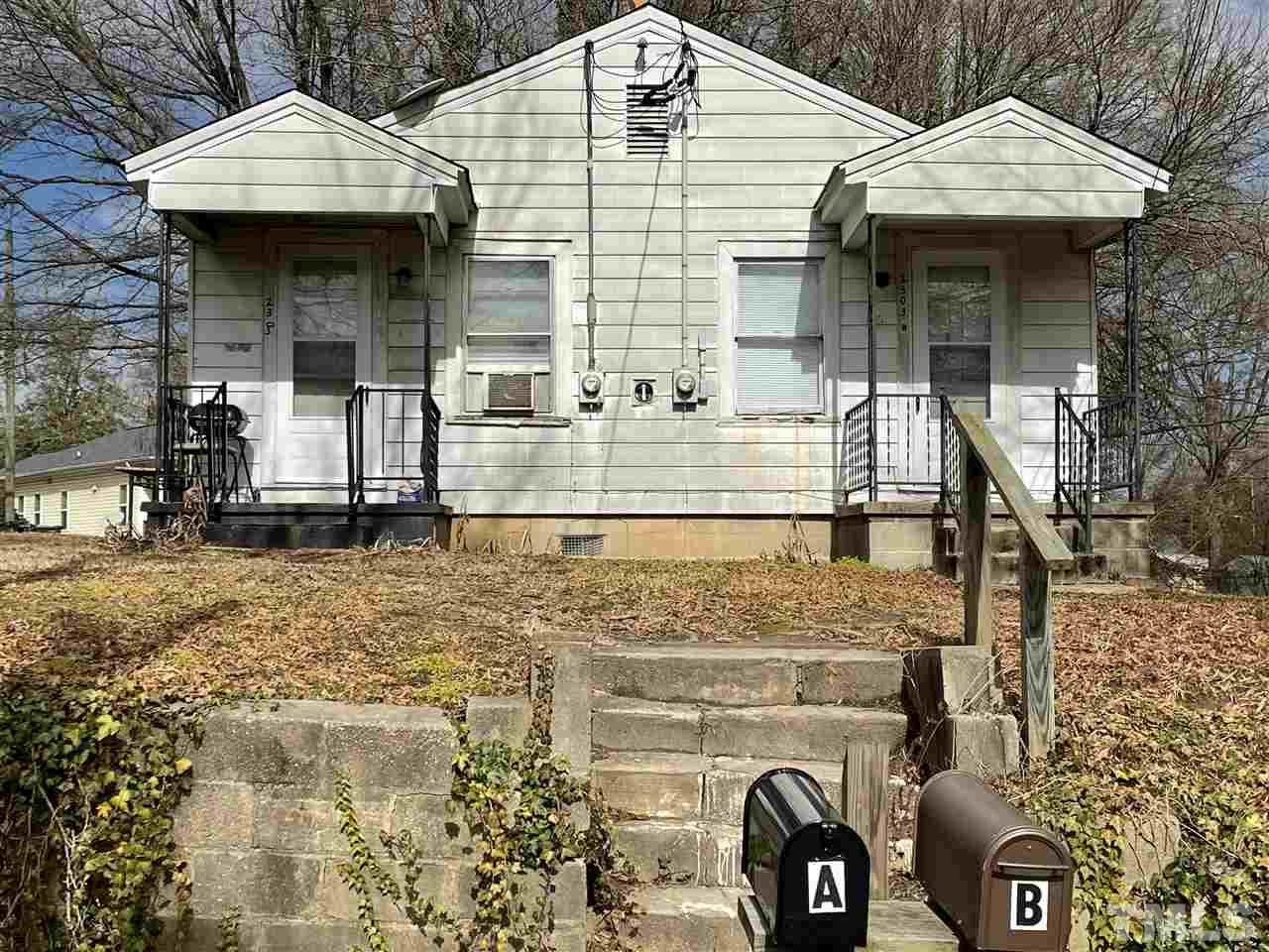 2303 Ashe Street - Photo 1