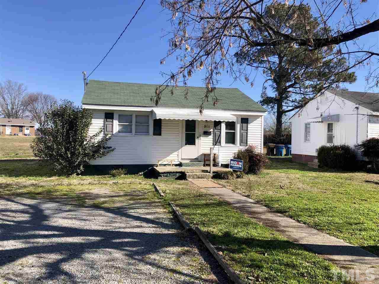 911 Harnett Street - Photo 1