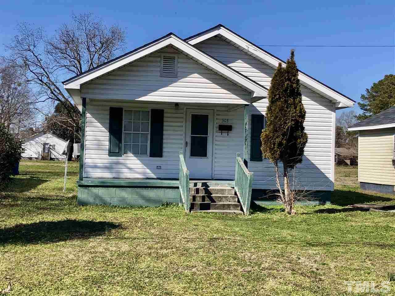303 Elm Avenue - Photo 1