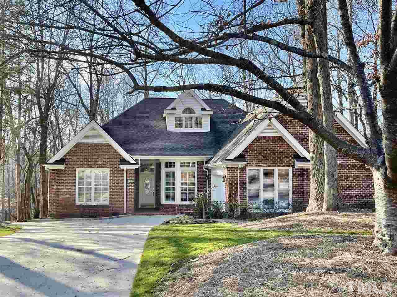 102 Helmsdale Drive - Photo 1