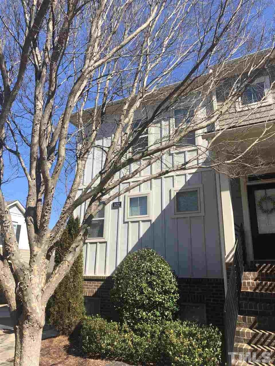 1432 Crafton Way - Photo 1