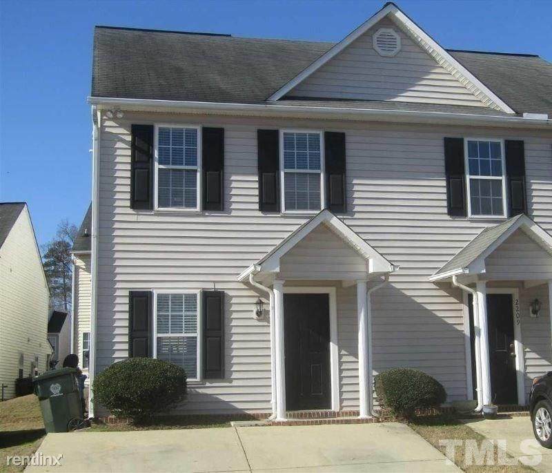 2207 Whistling Straits Way - Photo 1