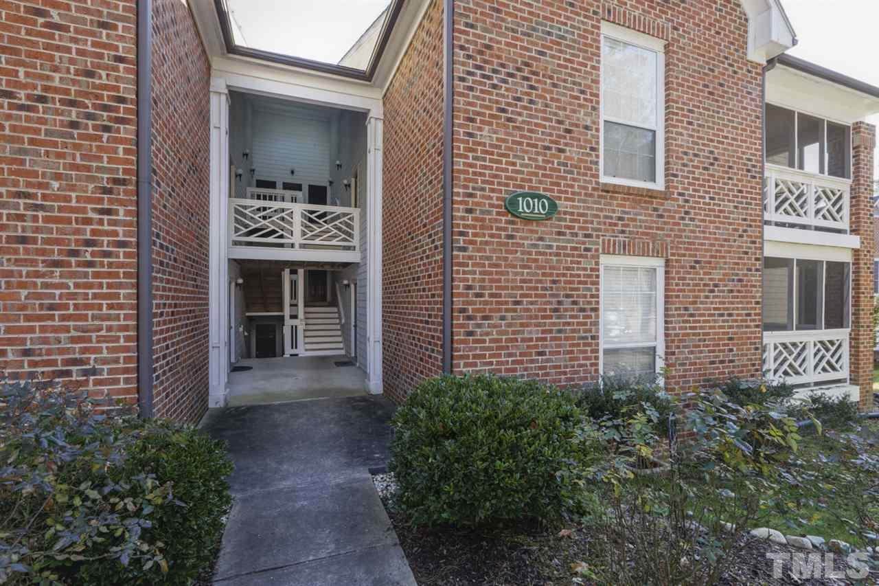 1010 Kingswood Drive - Photo 1