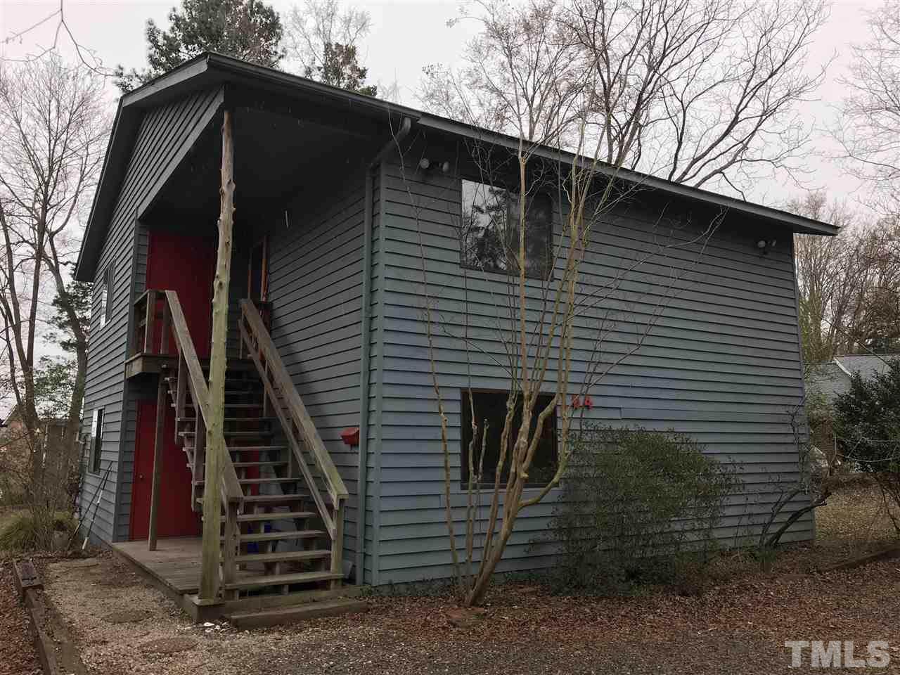 104 Pleasant Drive - Photo 1