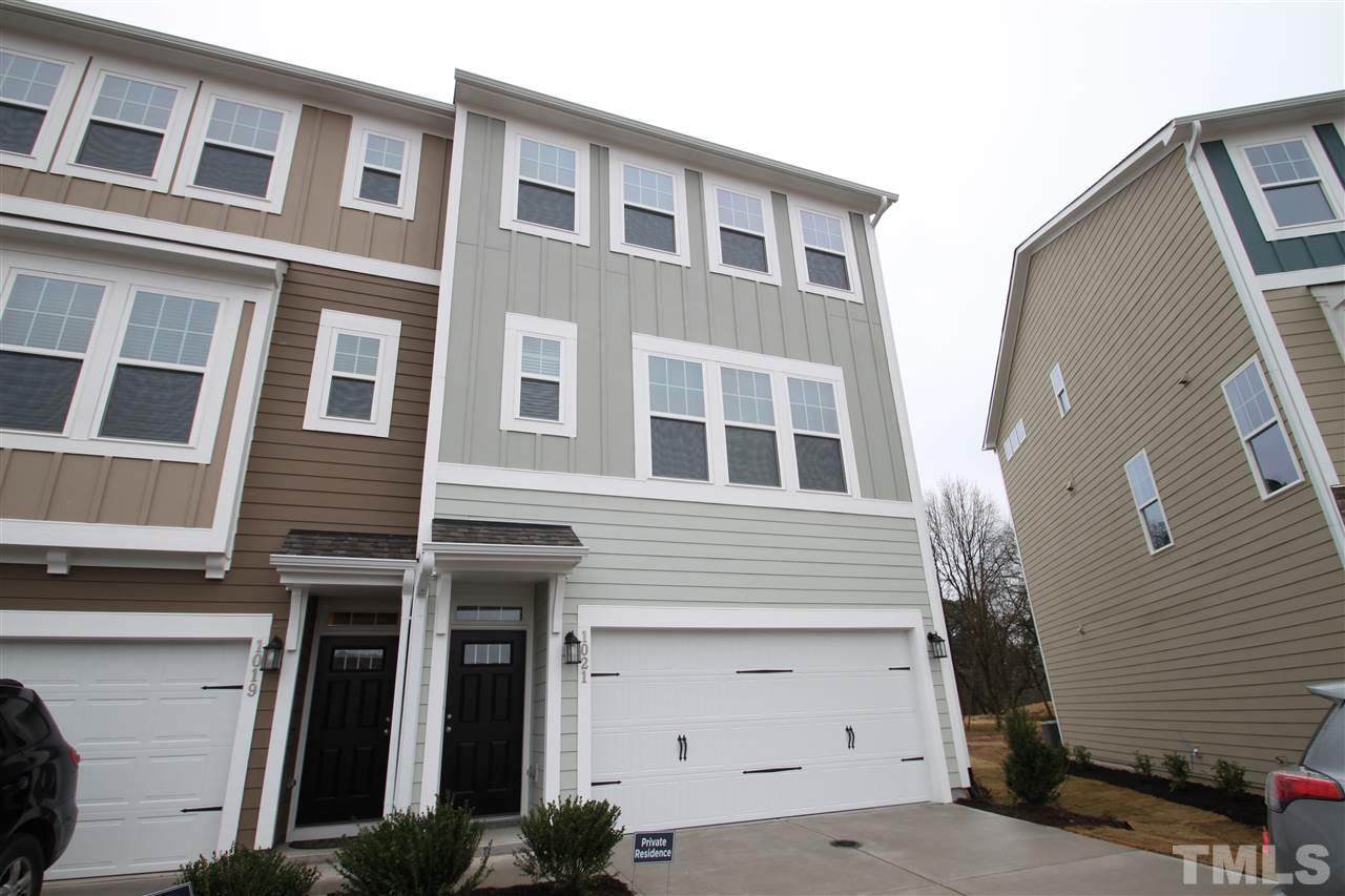 1021 Islip Place - Photo 1