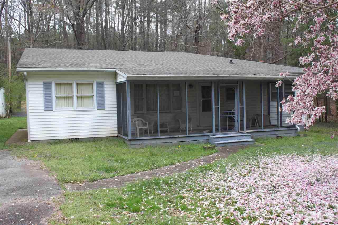 6111 Kelvin Drive - Photo 1