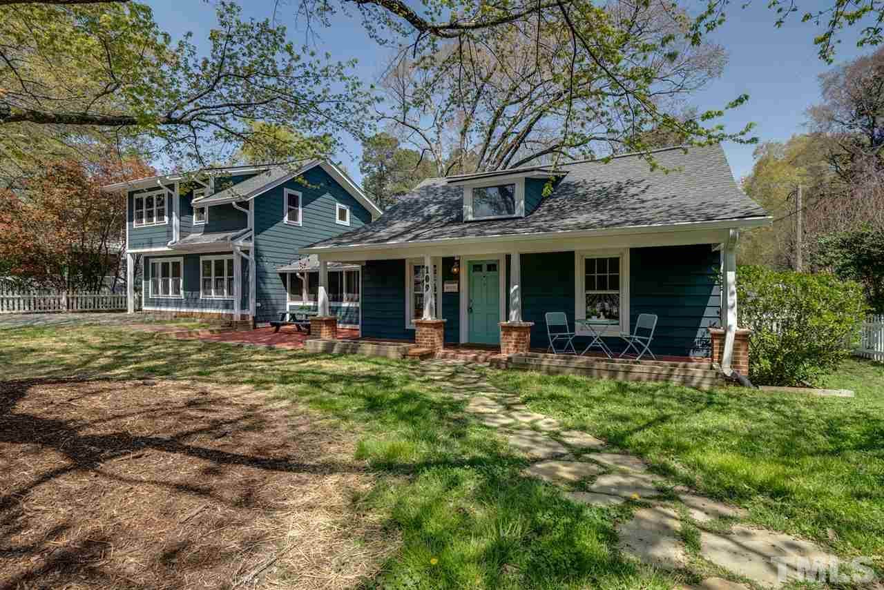109 Poplar Avenue - Photo 1