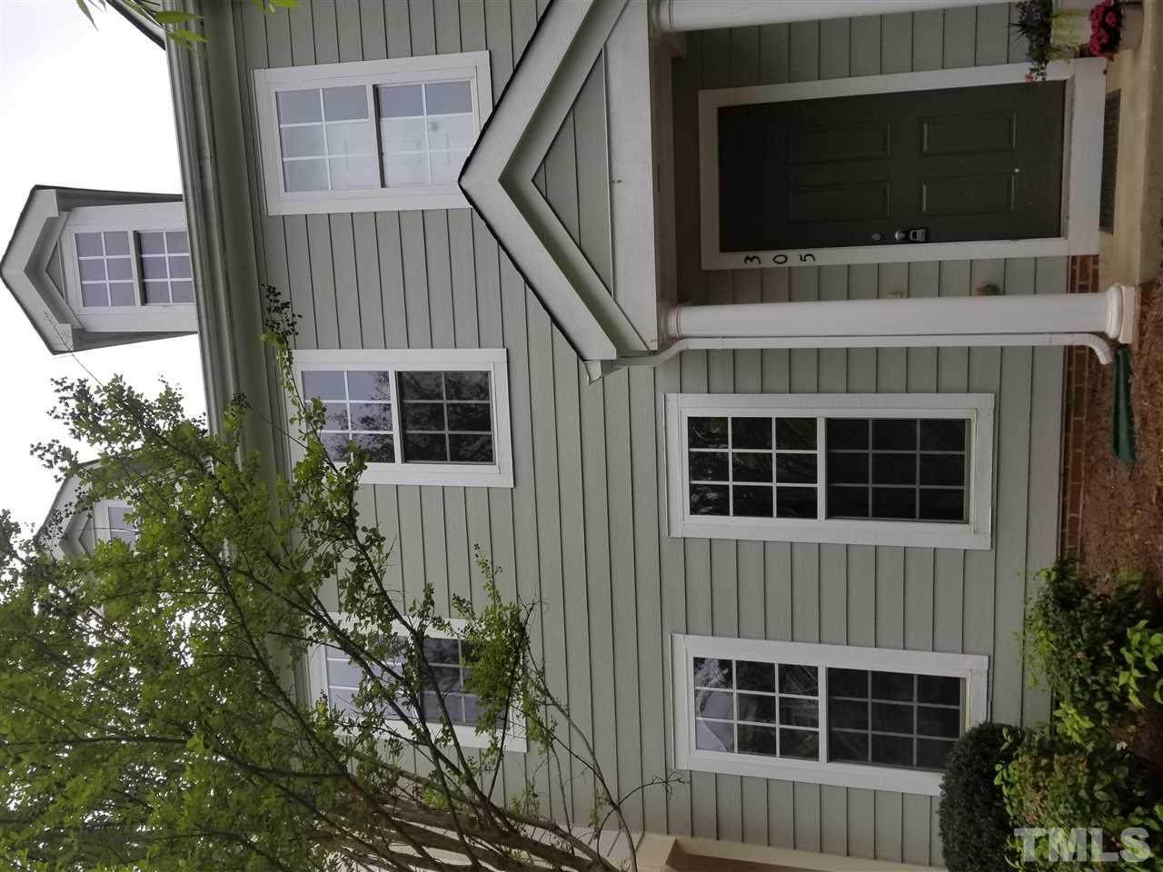 305 Danbury Court - Photo 1