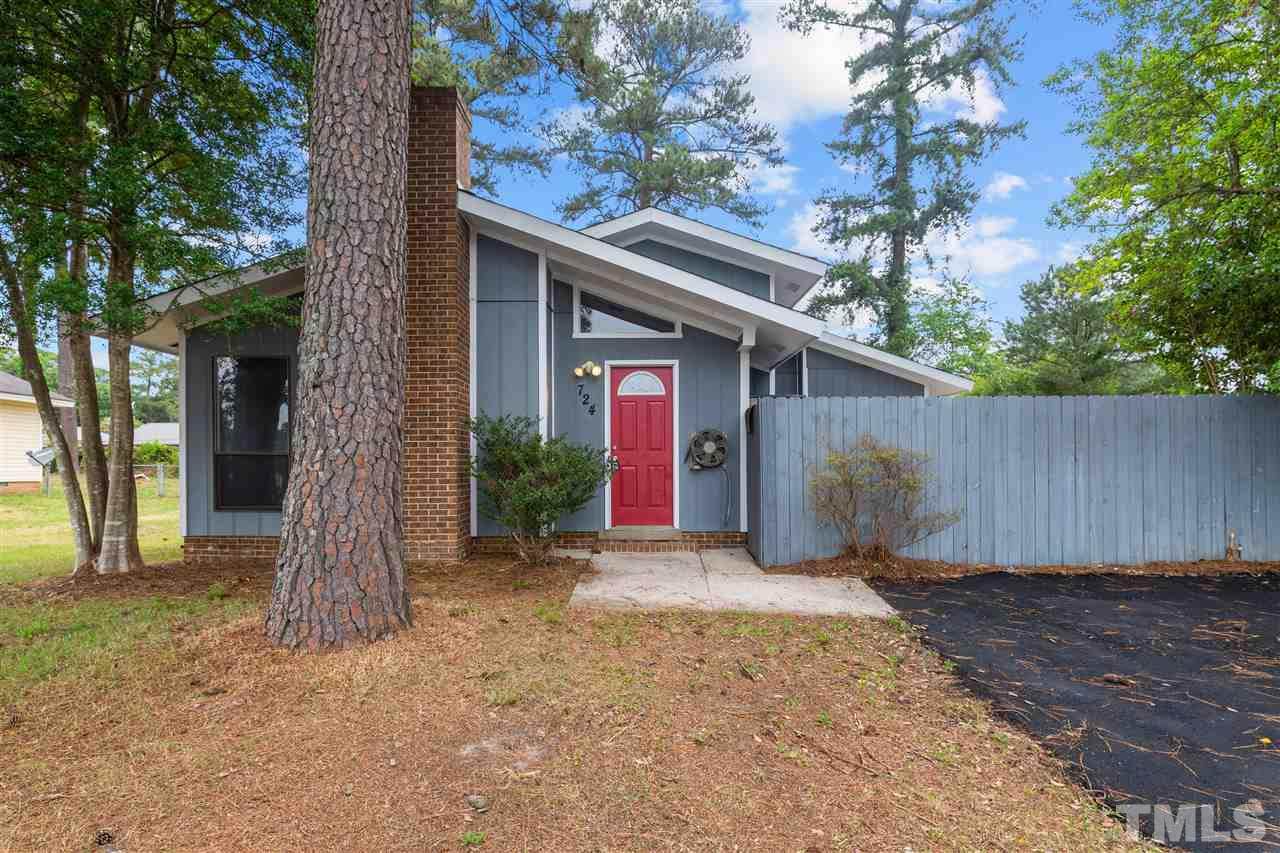724 Carnegie Court - Photo 1