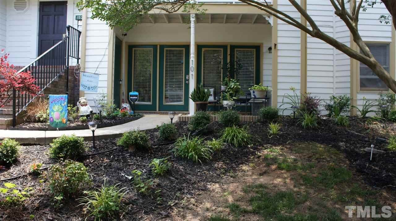 1521 Creekwood Court - Photo 1