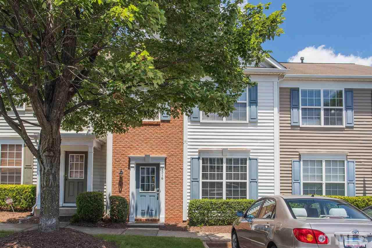 8516 Bright Loop - Photo 1
