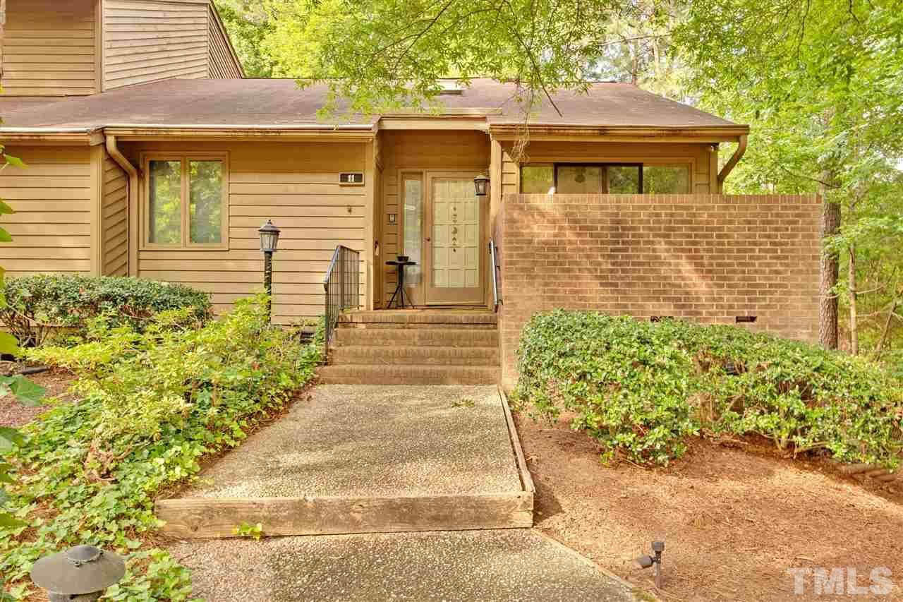 11 Pinnacle Road - Photo 1