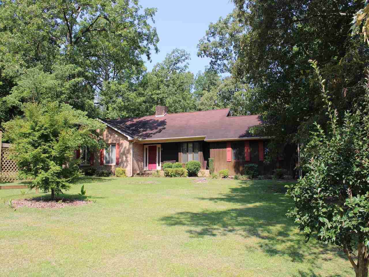 609 James Street - Photo 1