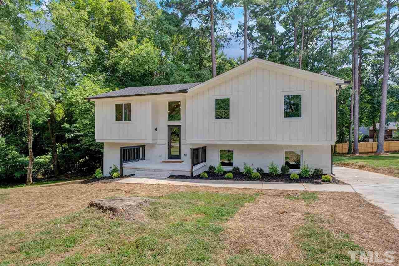 1420 Lions Way - Photo 1