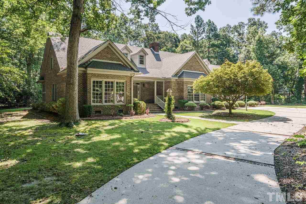 810 South Creek Drive - Photo 1
