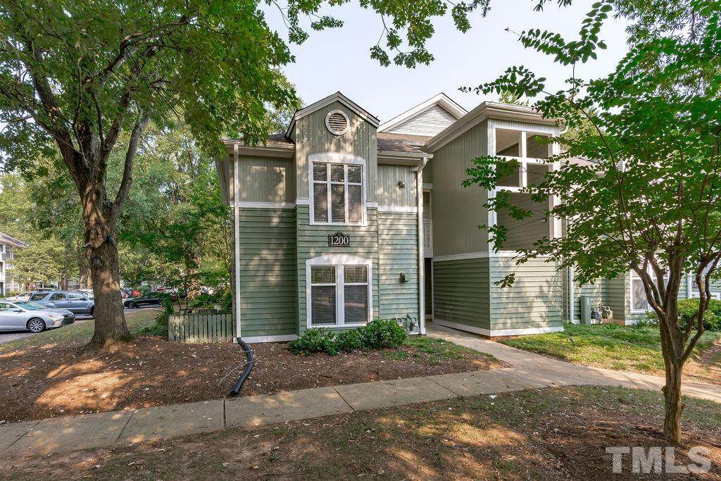 1200 Westview Lane - Photo 1
