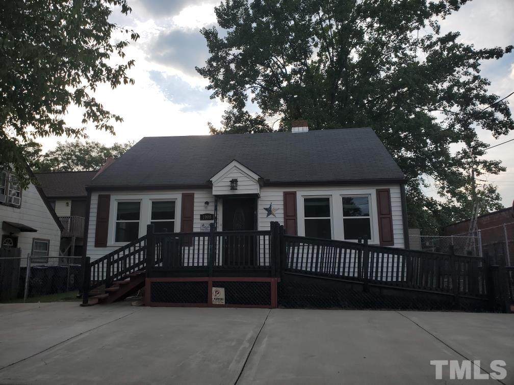 1006 Carlton Avenue - Photo 1