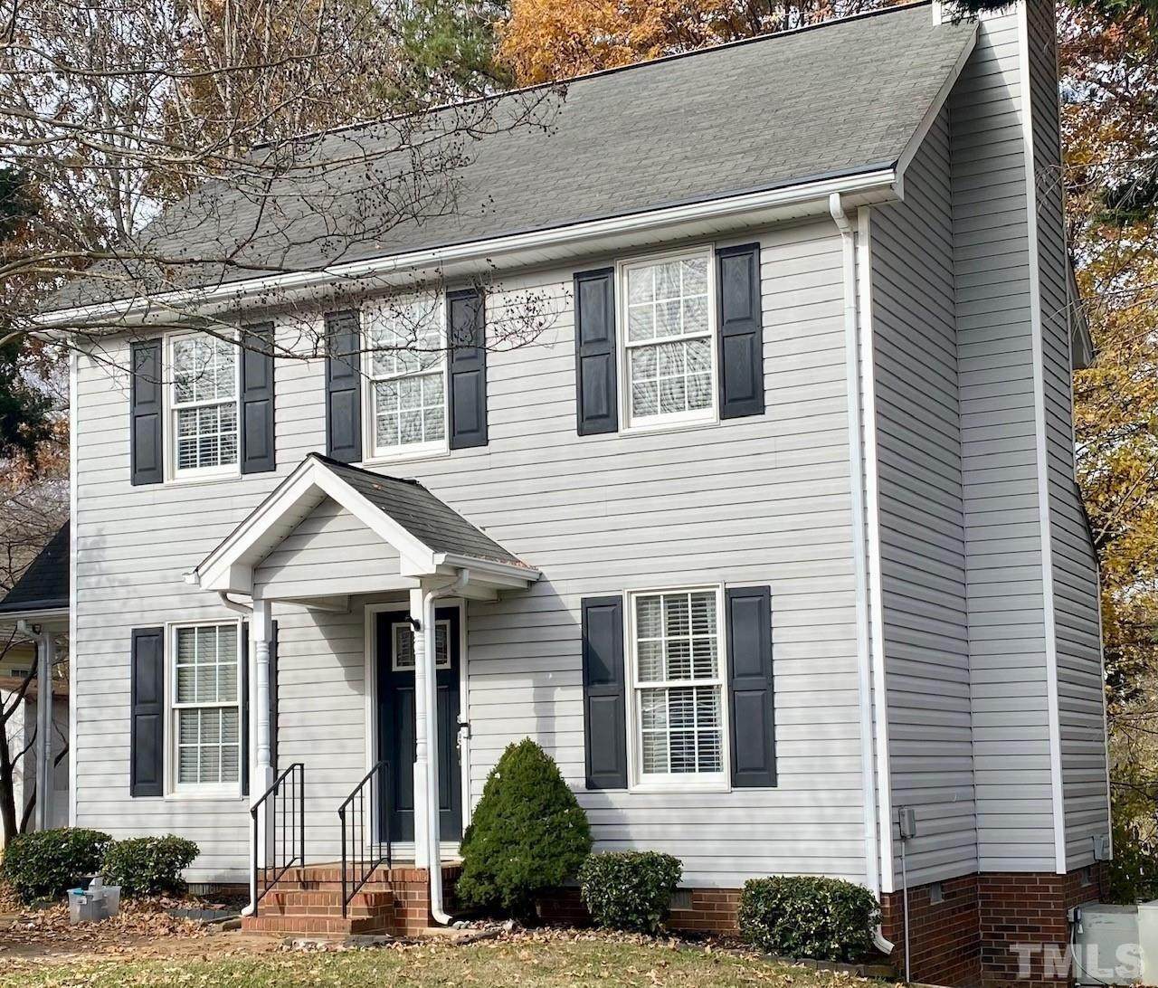 709 Banks Street - Photo 1