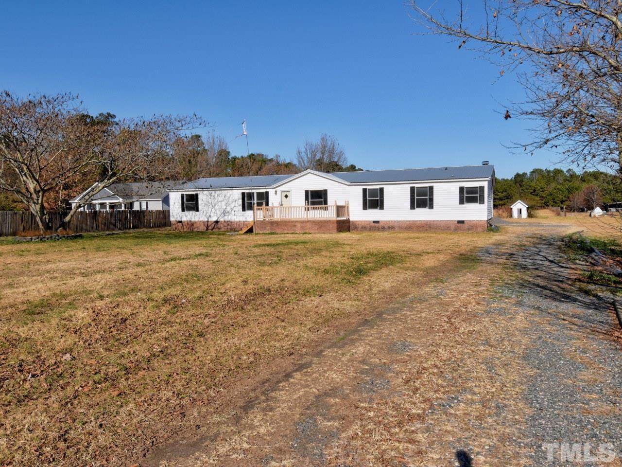 10 Leon Court - Photo 1