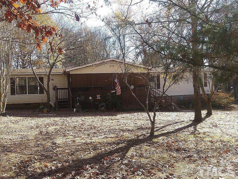 104 Jordan Lane - Photo 1
